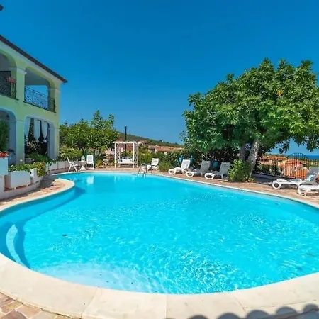 Apartman Angelica Bilo 3 *
